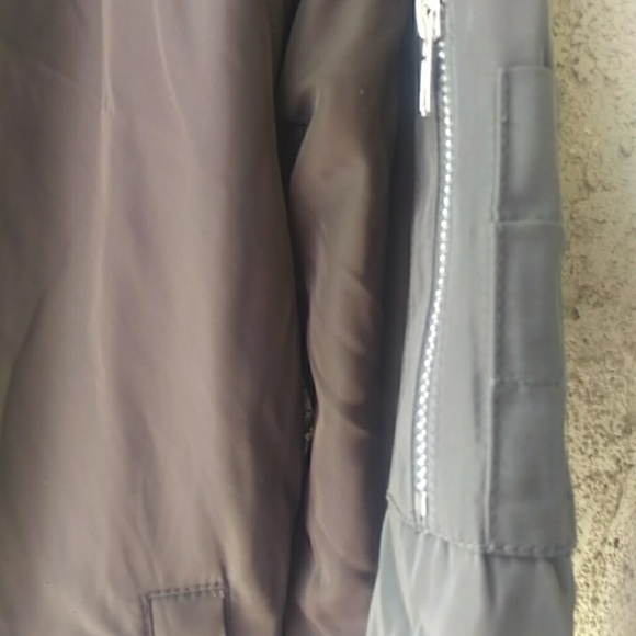 Haute monde bomber green puffy zippered jacket - Picture 5 of 8